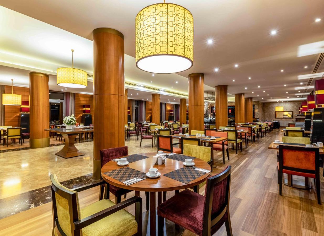 Hotel Celik Palas Convention Center & Thermal Spa Bursa Exterior foto The restaurant