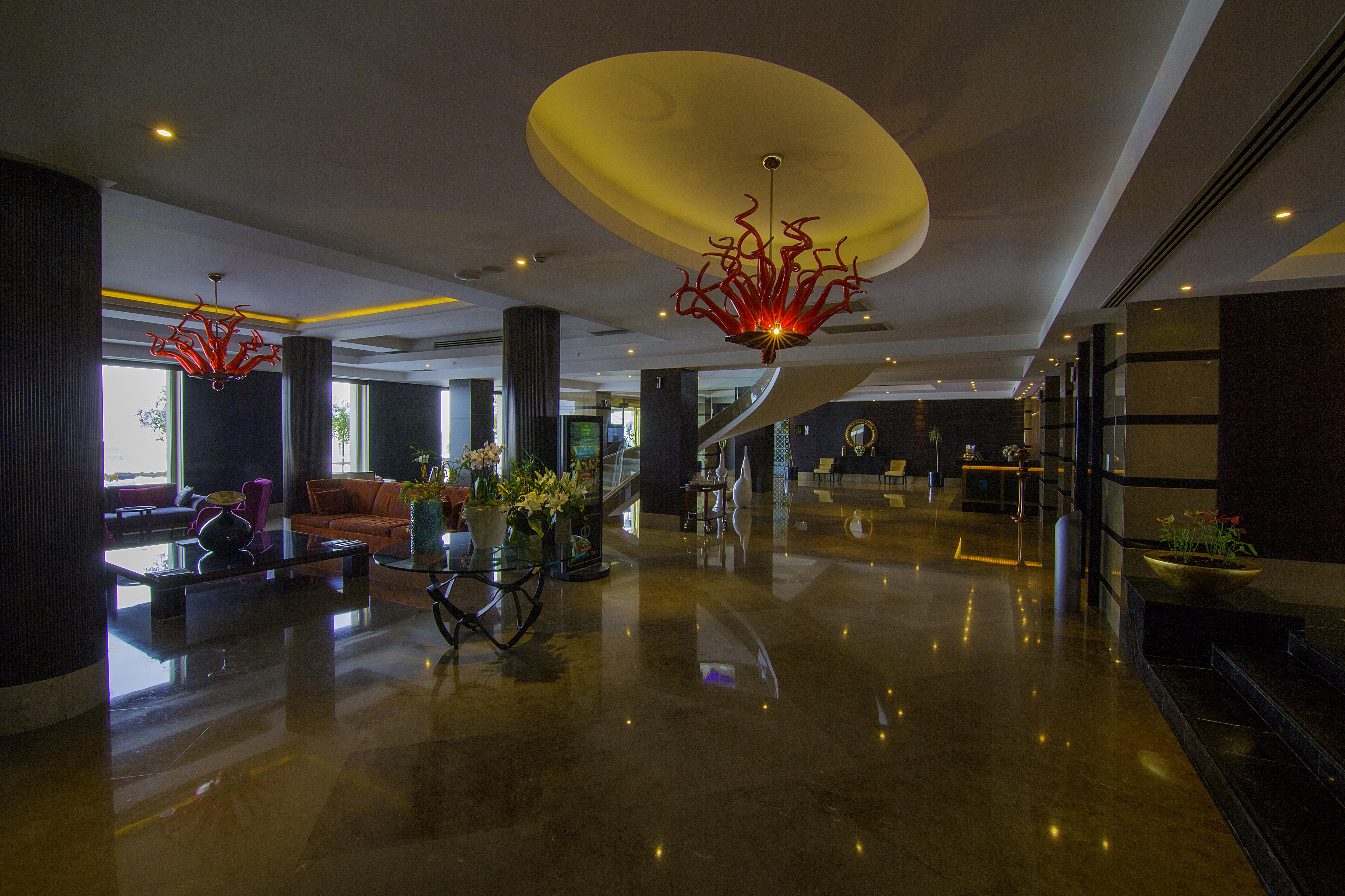 Hotel Celik Palas Convention Center & Thermal Spa Bursa Exterior foto Lobby